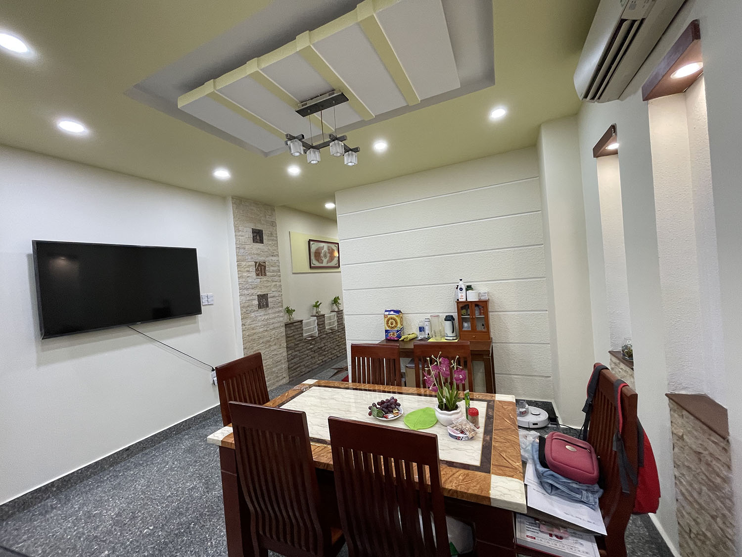 Bán nhà Ngô Thị Thu Minh, Quận Tân Bình NHÀ PHỐ VƯỜN tuyệt đẹp 3lầu (4mx24m) nở hậu hẻm ôtô khu VIP